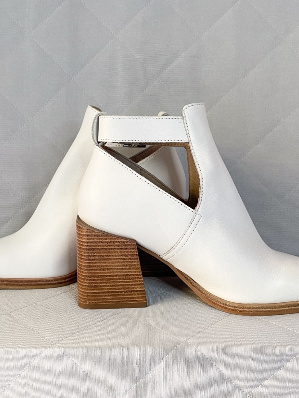 Free People - Brady Buckle Boot - NWOT - Size 6 (36.5) - Picture 4 of 10